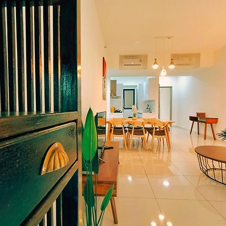 Beacon Executive Suite At Georgetown For 10Pax And 2 Bed Room מראה חיצוני תמונה