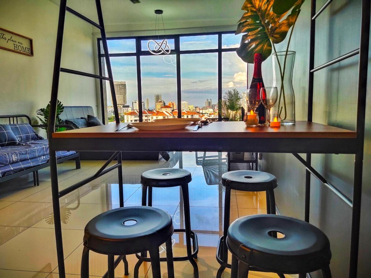 Beacon Executive Suite At Georgetown For 10Pax And 2 Bed Room מראה חיצוני תמונה