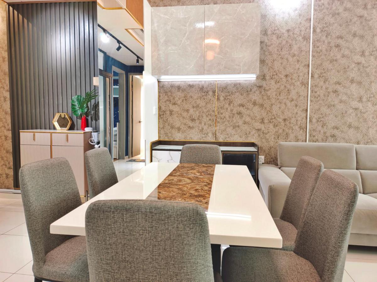 Beacon Executive Suite At Georgetown For 10Pax And 2 Bed Room מראה חיצוני תמונה
